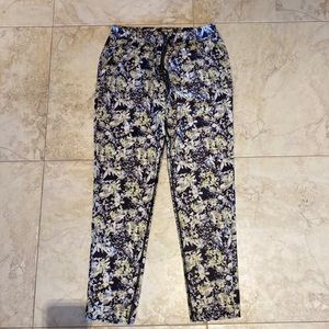 Lululemon jet crop slim jogger size 4